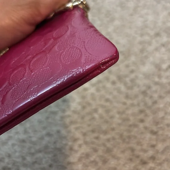 Dark Pink Zipper Coach Wristlet | minimal | minimalism | dainty | feminine - Picture 6 of 6